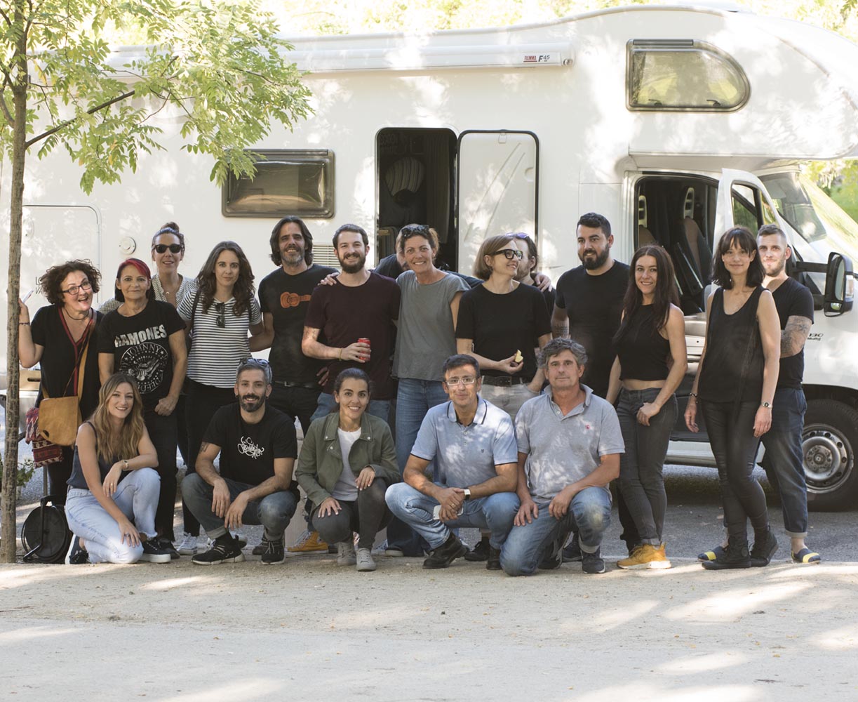 EQUIPO-FOTOGRAFIA-PABLOSKY EQUIPO PRODUCCION CAMPAÑA PABLOSKY 2019
